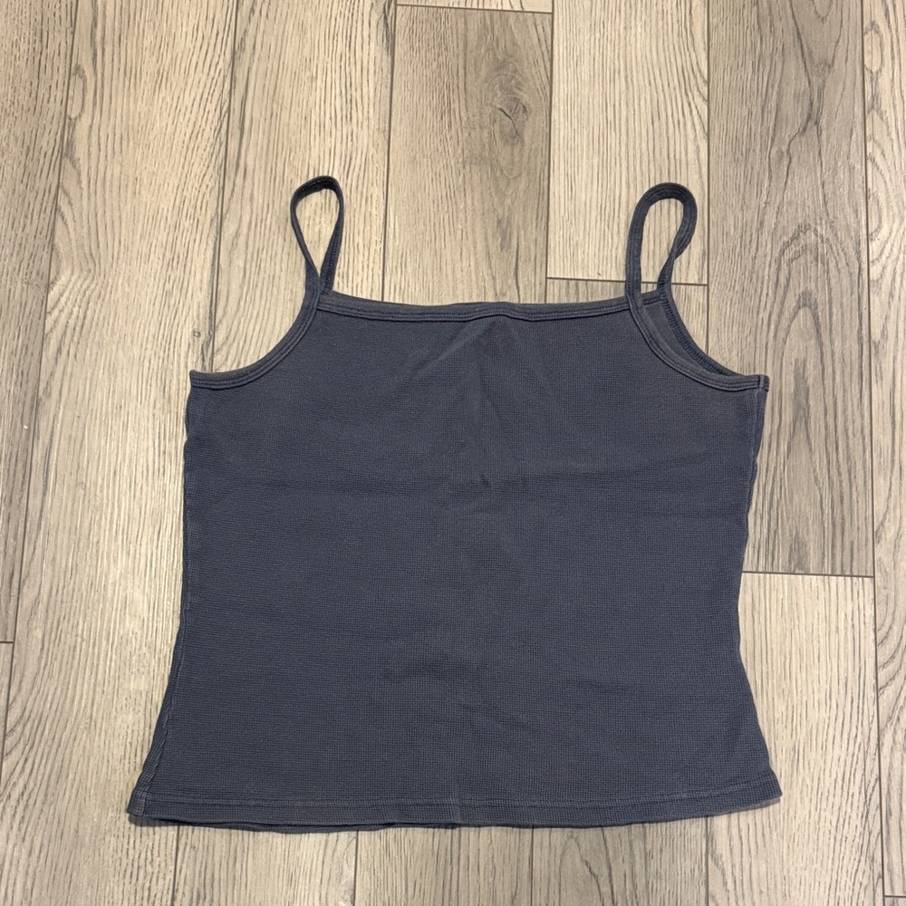 Classic Tank Top Junior size L large Tank Top in good used condition
